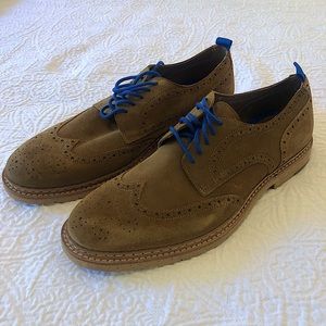 Brand new, never worn Johnston and Murphy shoes